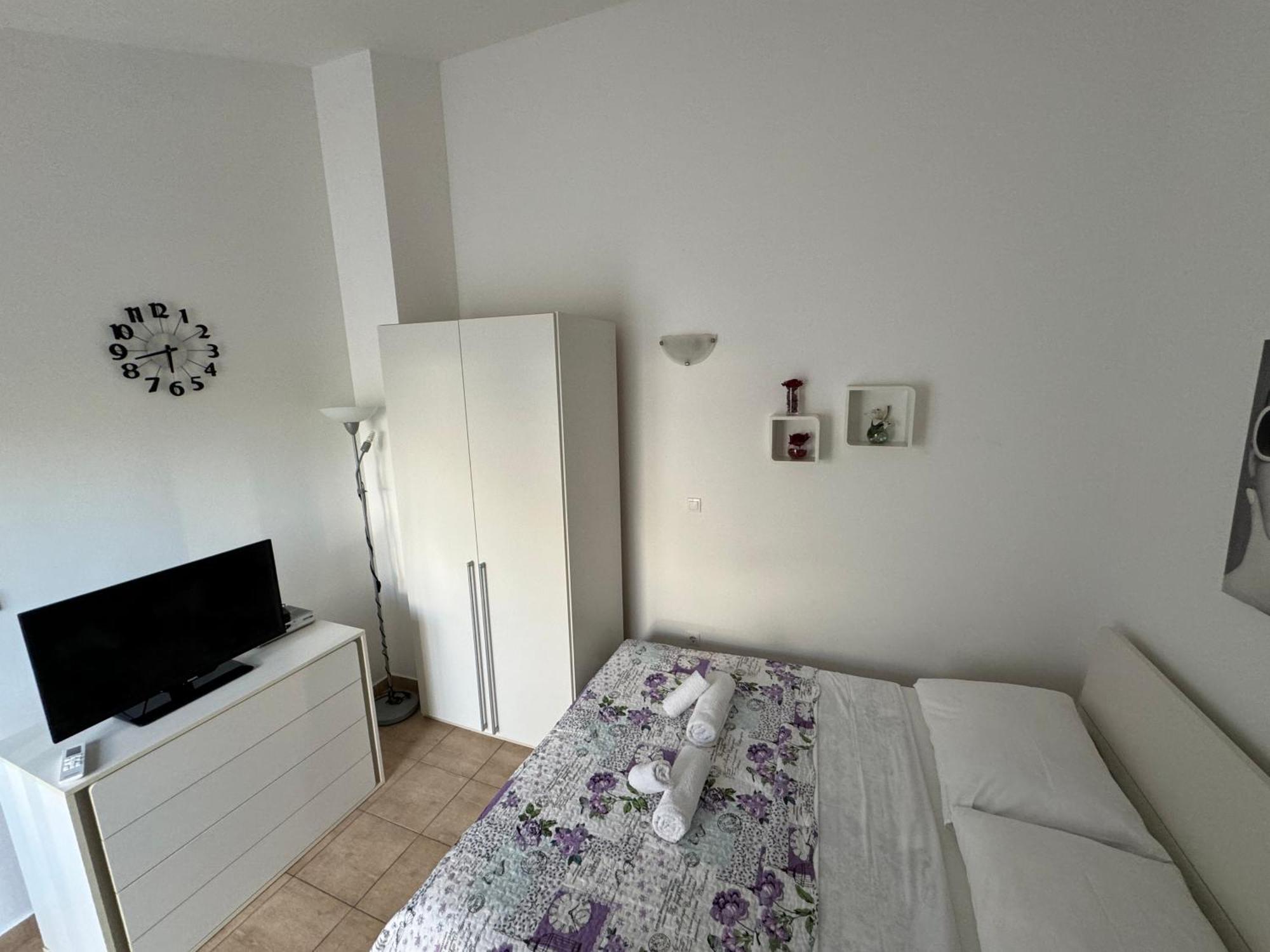 Apartment Nina Starigrad Paklenica Exteriér fotografie